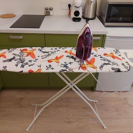 Cosy One Seperate Bedroom Apartment In City Center, Perfect For Family Trip. Riga Eksteriør billede