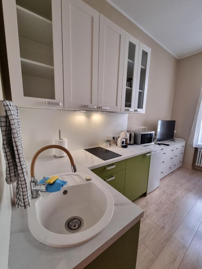 Cosy One Seperate Bedroom Apartment In City Center, Perfect For Family Trip. Riga Eksteriør billede